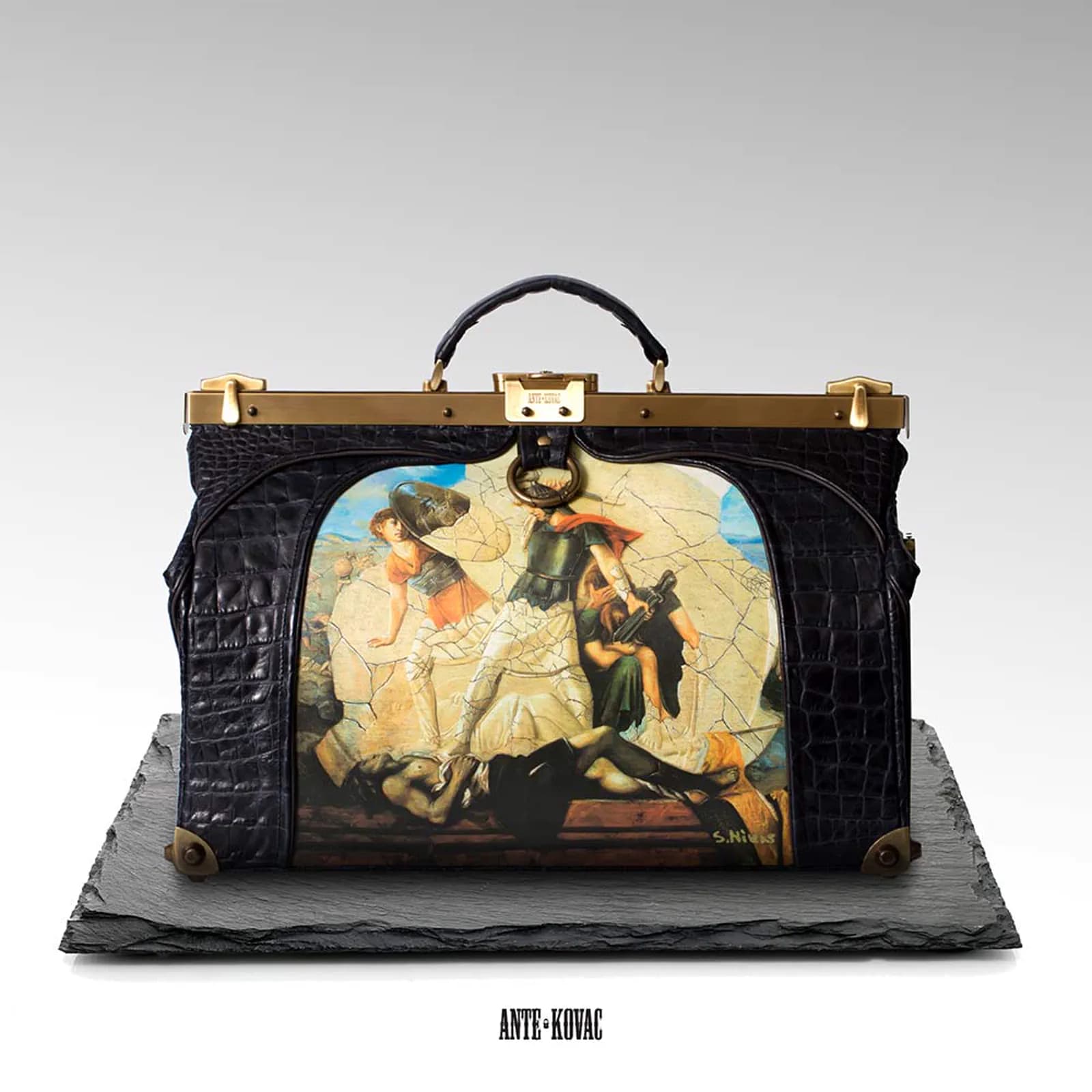 Doctor bag In Memory of Alexander the Great