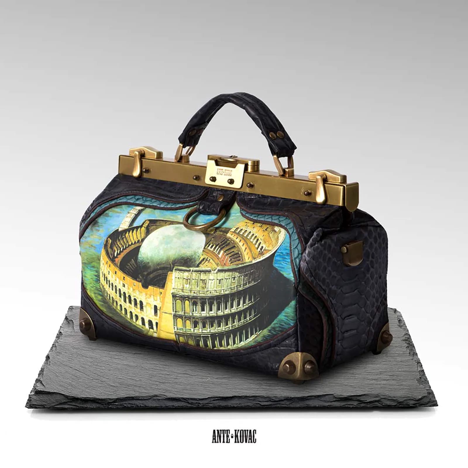 Doctor bag The Place Where the Moon Rests