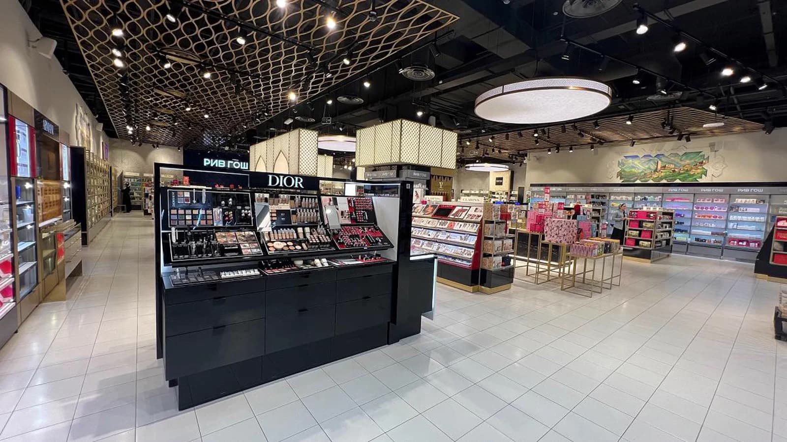Магазин Рив Гош в Грозный Молл 1