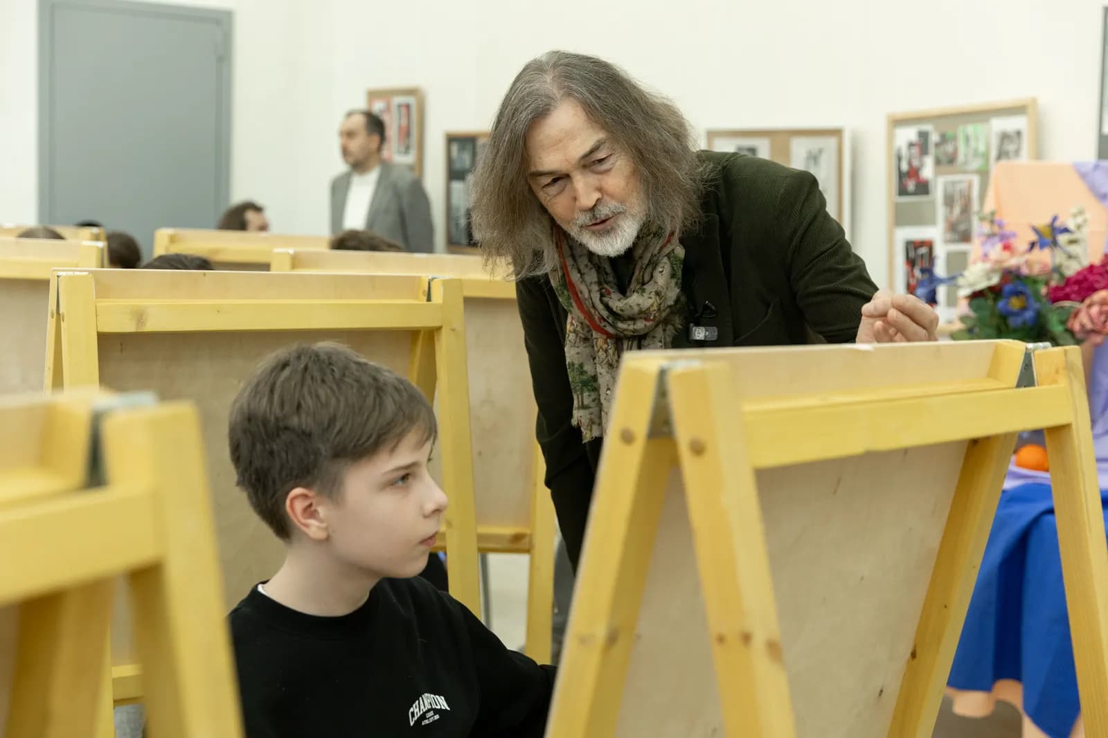 Creative meeting with Nikas Safronov at the art school